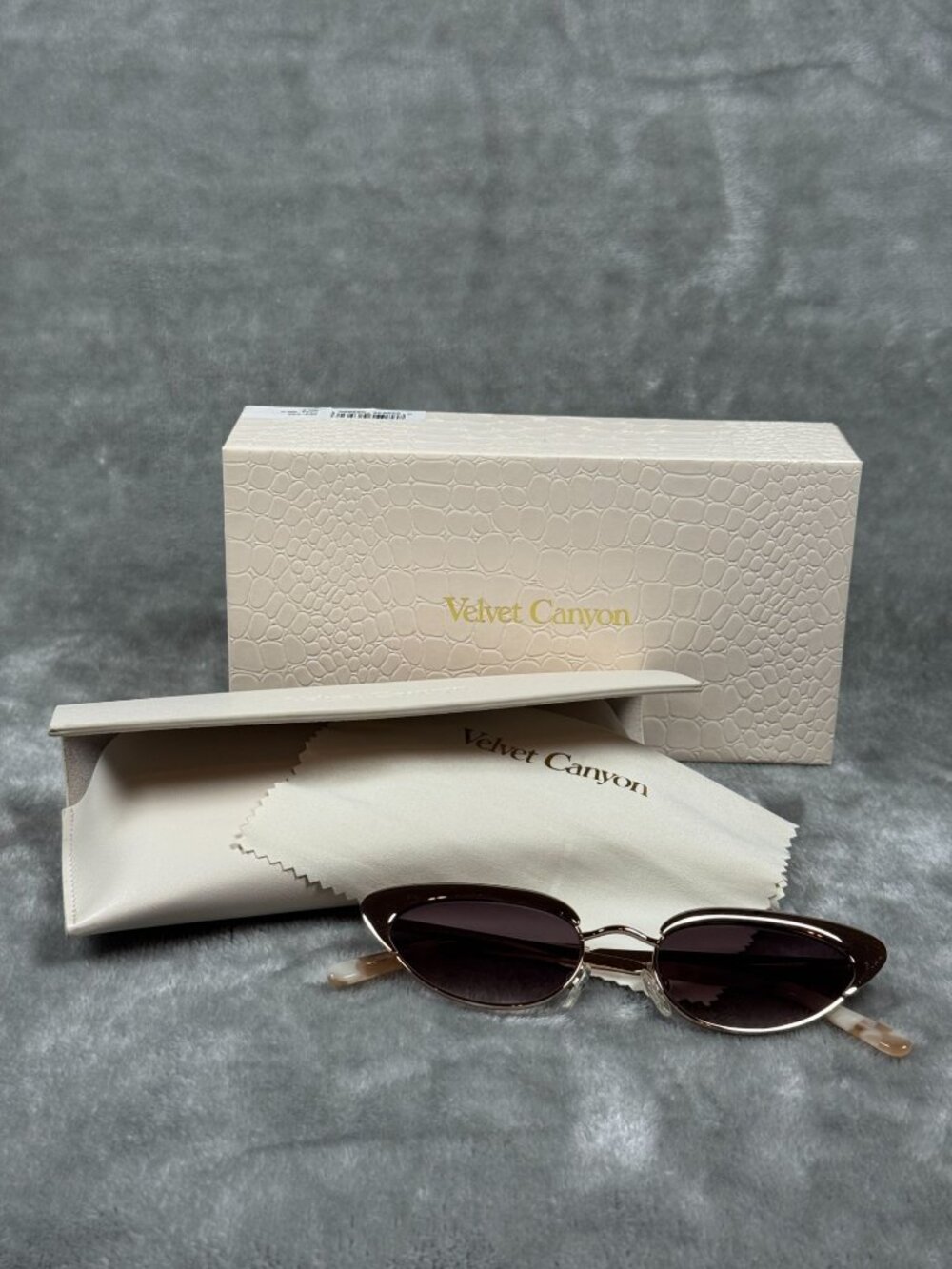 Velvet Canyon Casa Gold Cat-Eye Sunglasses With UV400 Protection & Accessories